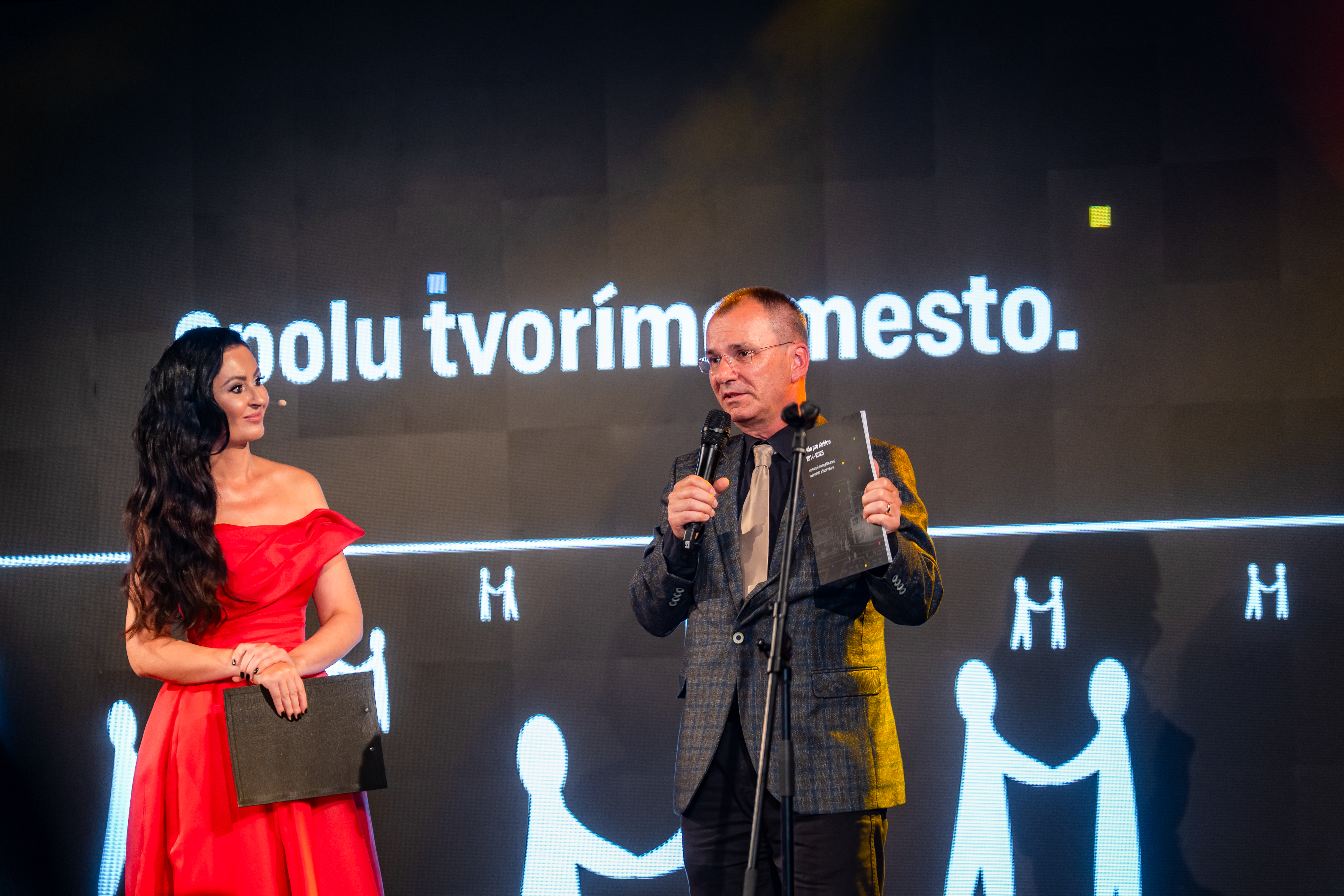 Galavecer pri prilezitosti slavnostneho uvedenia noveho uzemneho planu mesta Kosice-53